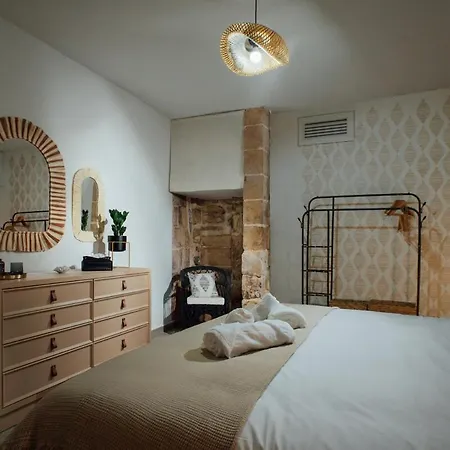 Townhouse *